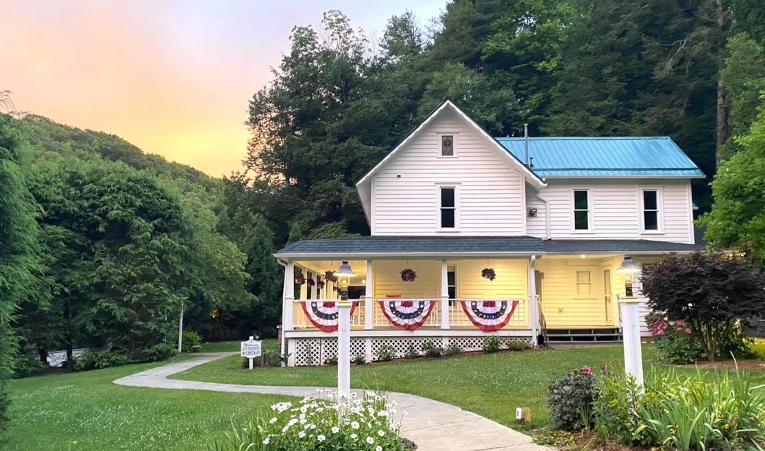 Lovill House Inn.jpg