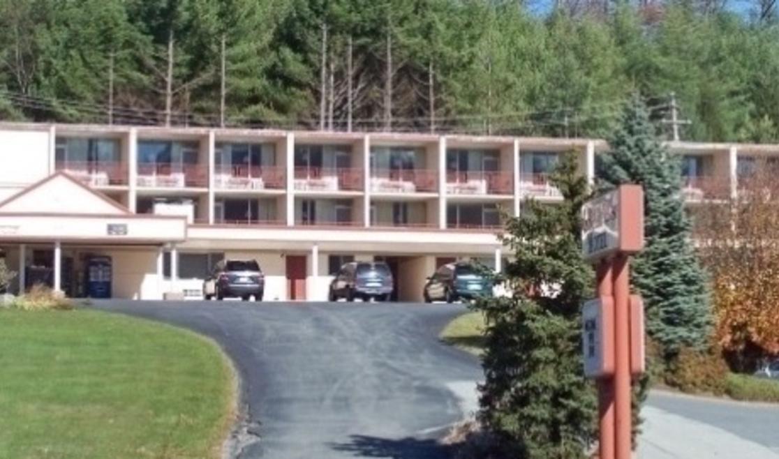 Greene S Motel Inc