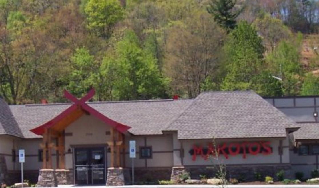 Makoto S Japanese Steakhouse And Sushi Bar