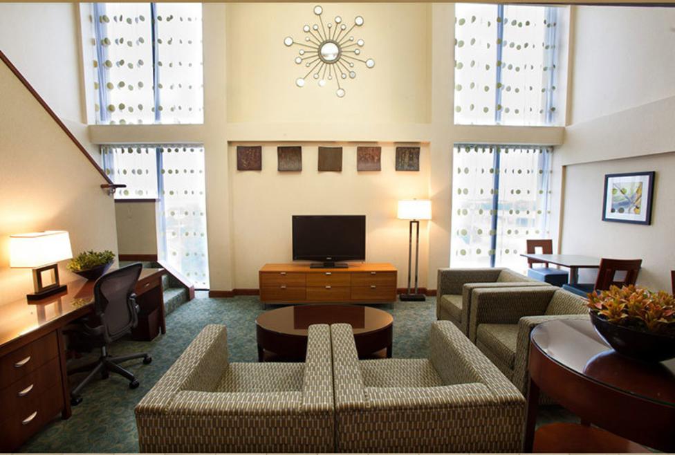 Doubletree by Hilton DFW Airport North Irving, TX 75063