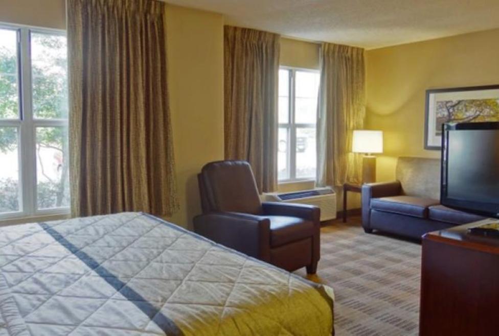 Extended Stay Las Colinas king