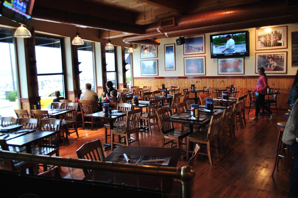 Gordy's Boat House & Cobalt Lounge