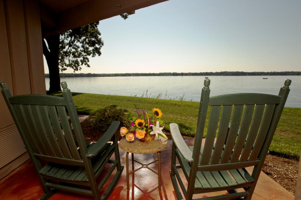 Lake Lawn Resort