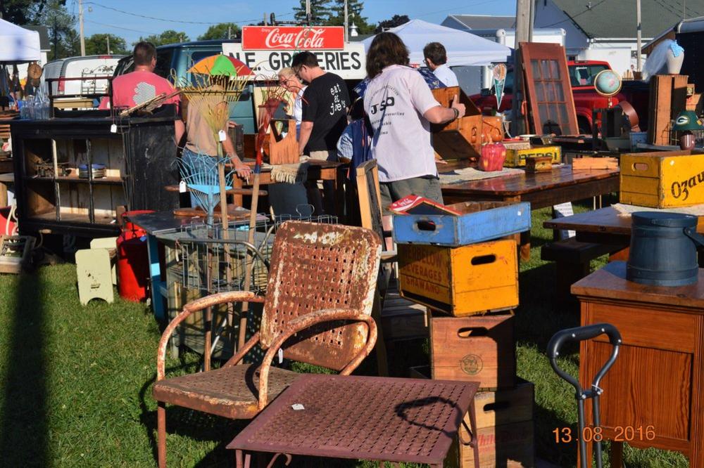 Get Inspired For Antique Flea Market Near Me Amazing Home Decoration