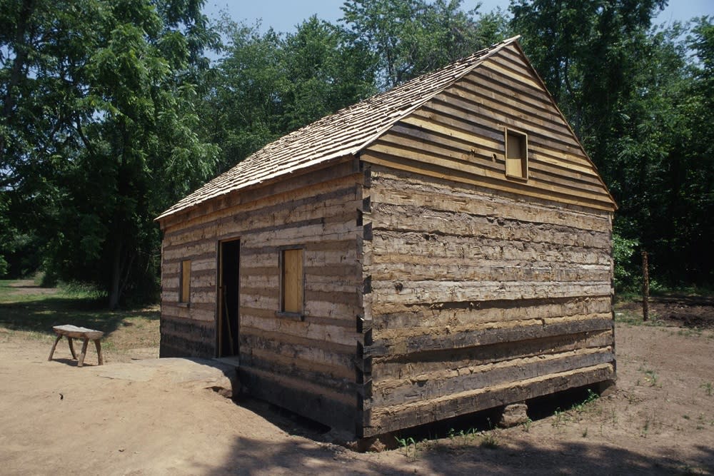 Sully Historic Site Slave Quarters