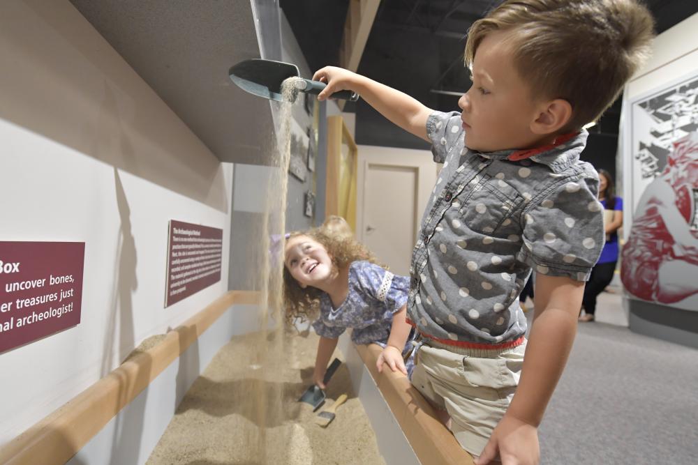 Wyandotte County Museum sand kids