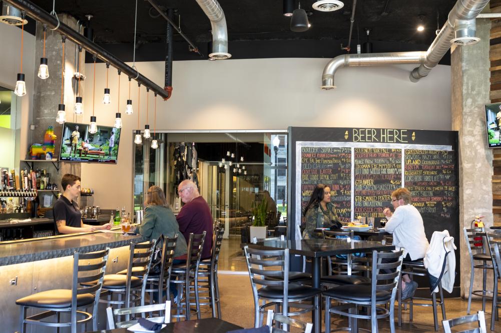 The Best Bites In Fort Wayne Indiana Breakfast Lunch Dinner Visit Fort Wayne
