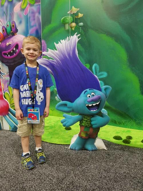 HASCON Boy with Branch Troll cutout