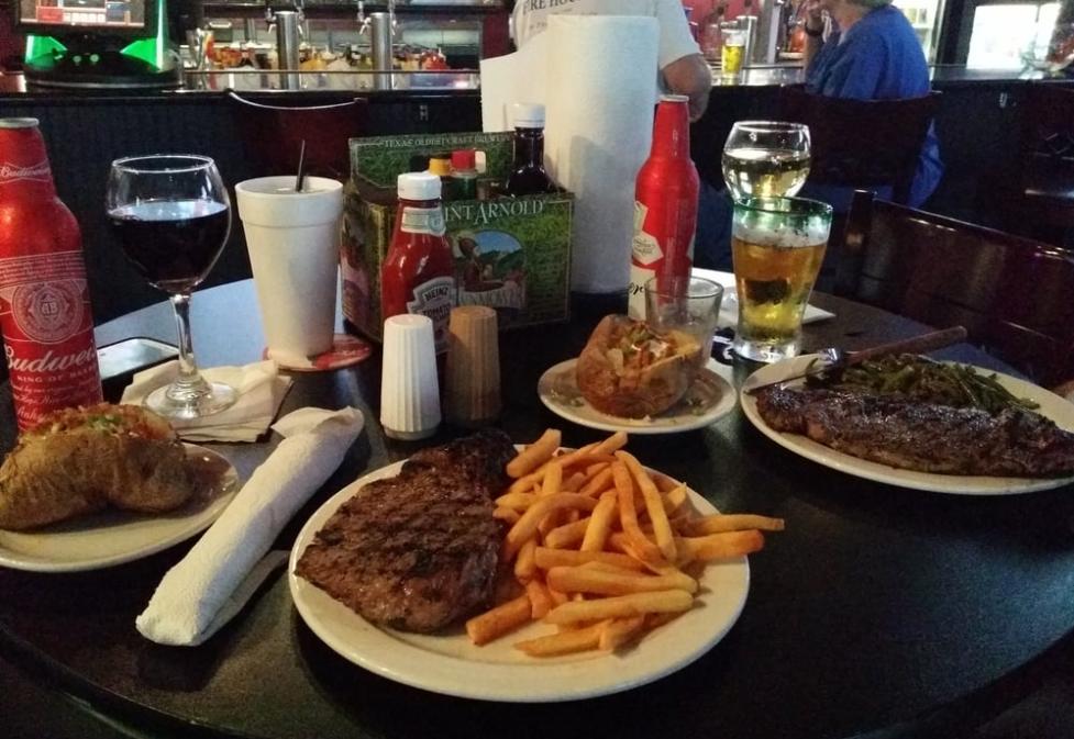 Gridiron Bar & Grill