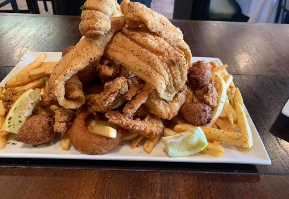 D's Cajun Eats and Barbecue