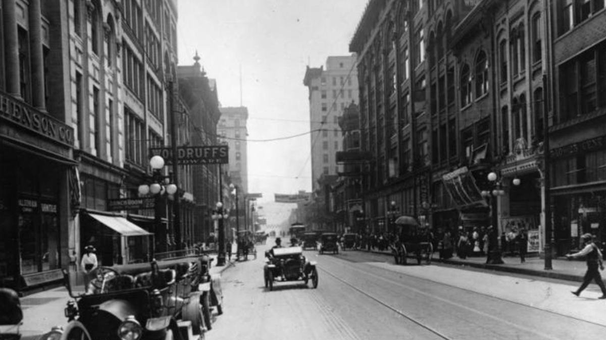 Looking south on Gay Street from about where Mast General Store is today, credit McClung Historical Collection