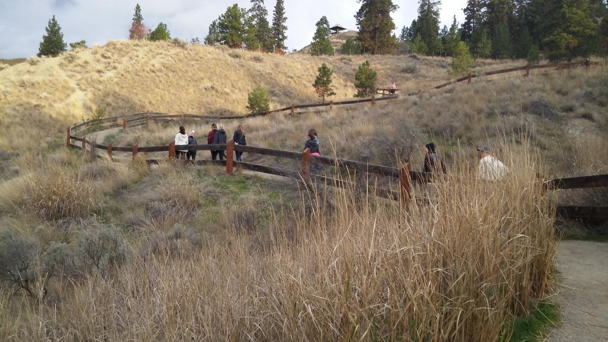 Meeting Planners Hiking at Knox Mountain