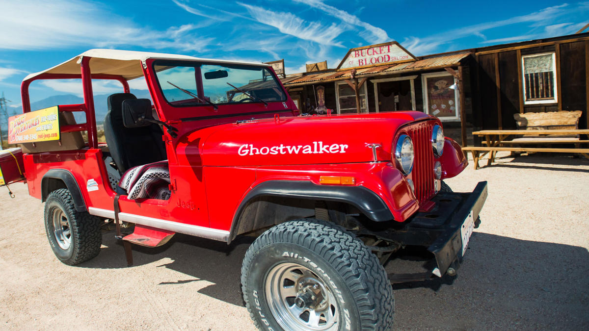 desert adventures red jeep web