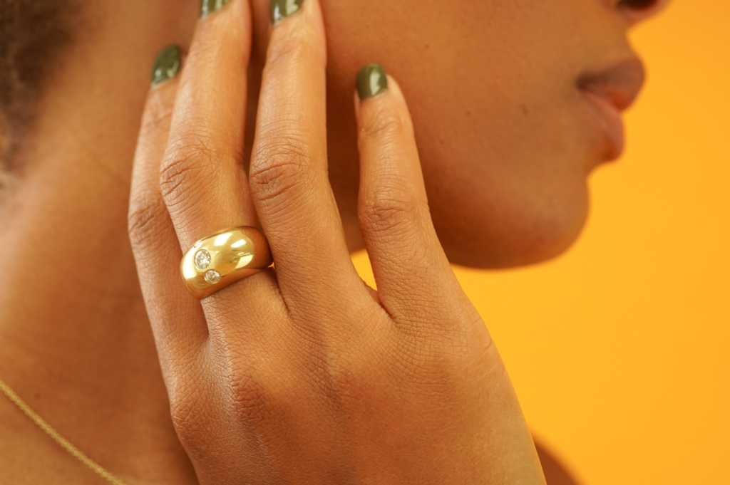 Ellipsis Ring