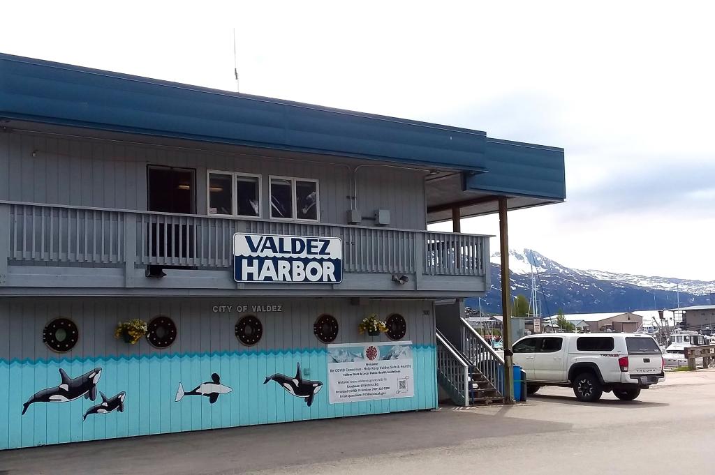 Harbor Building