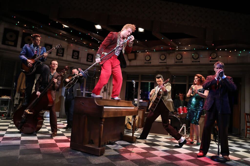Million Dollar Quartet performance by the Bucks County Playhouse