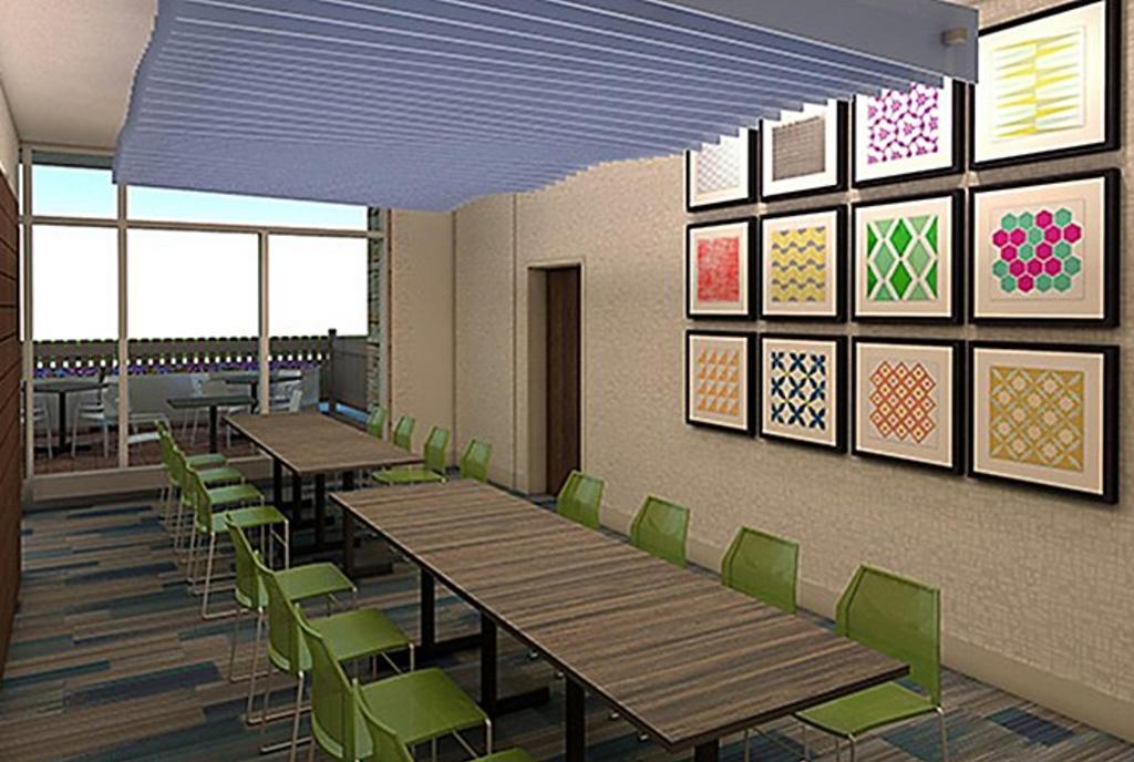 Holiday Inn Express Meeting Room Photo