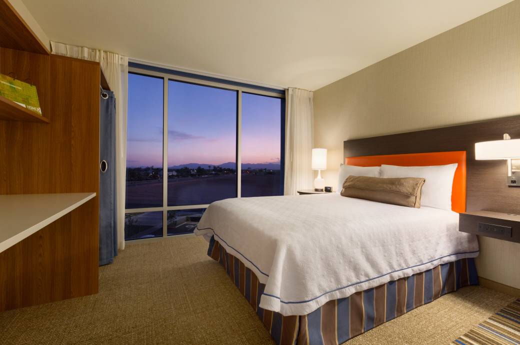 Home2 Suites by Hilton Phoenix Chandler PHXPC Sunset View