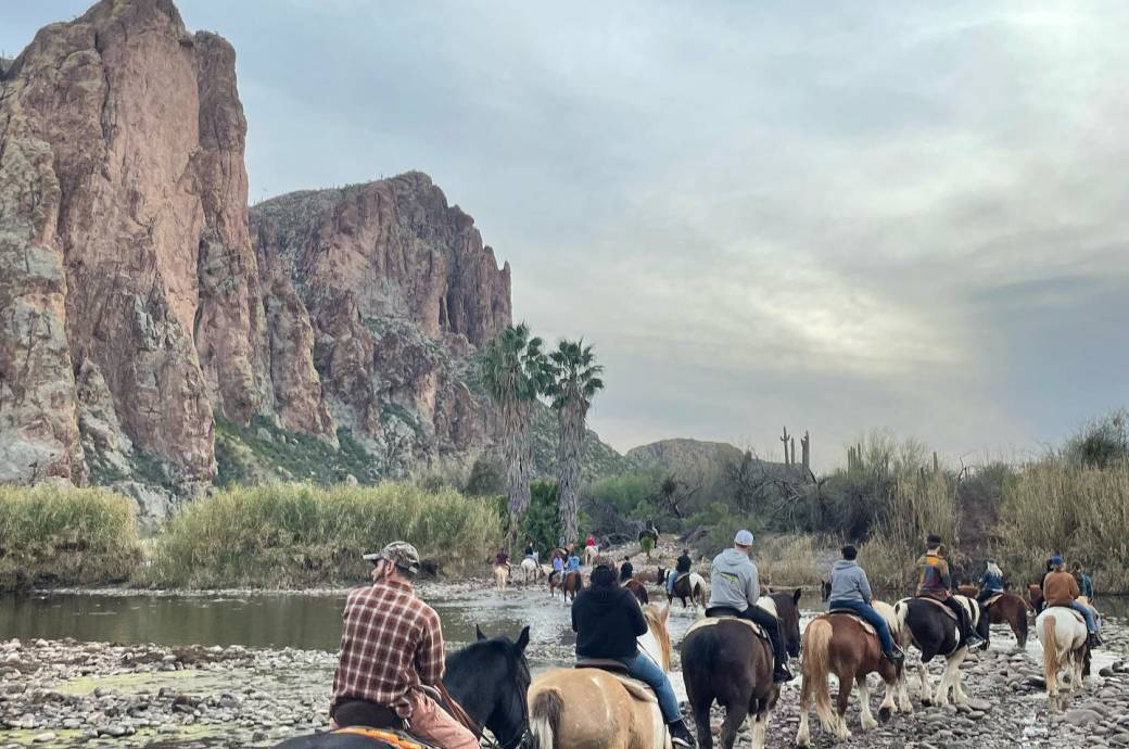 Saguaro Lake Ranch Stables - Horseback Ride