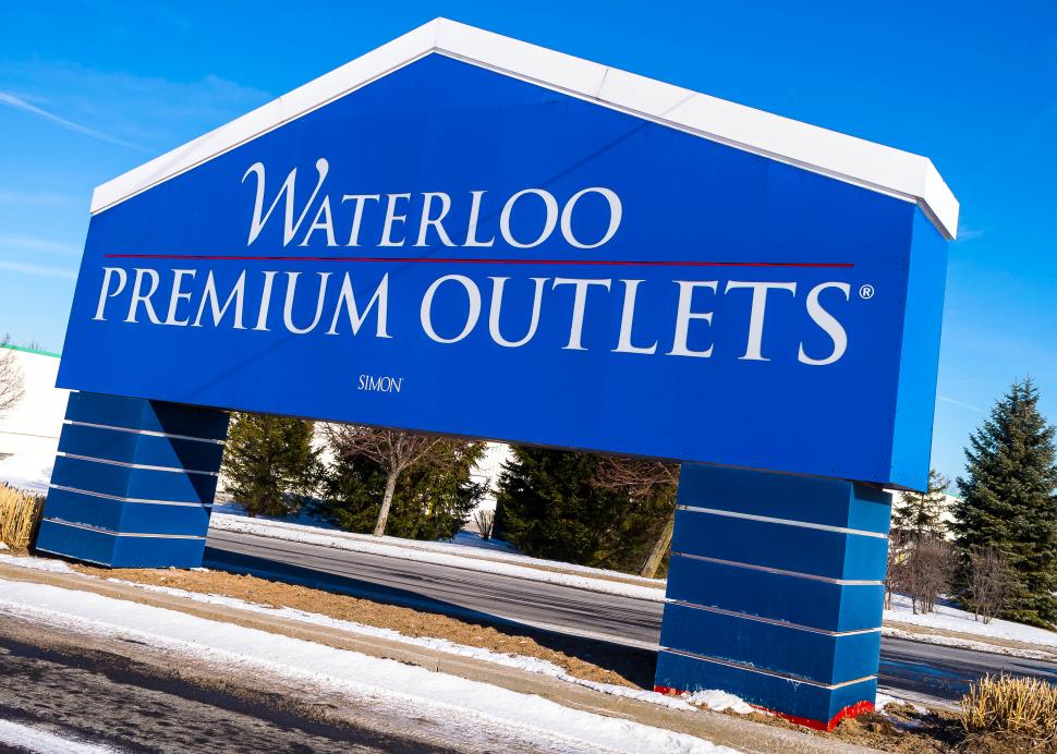 Waterloo Premium Outlets Sign