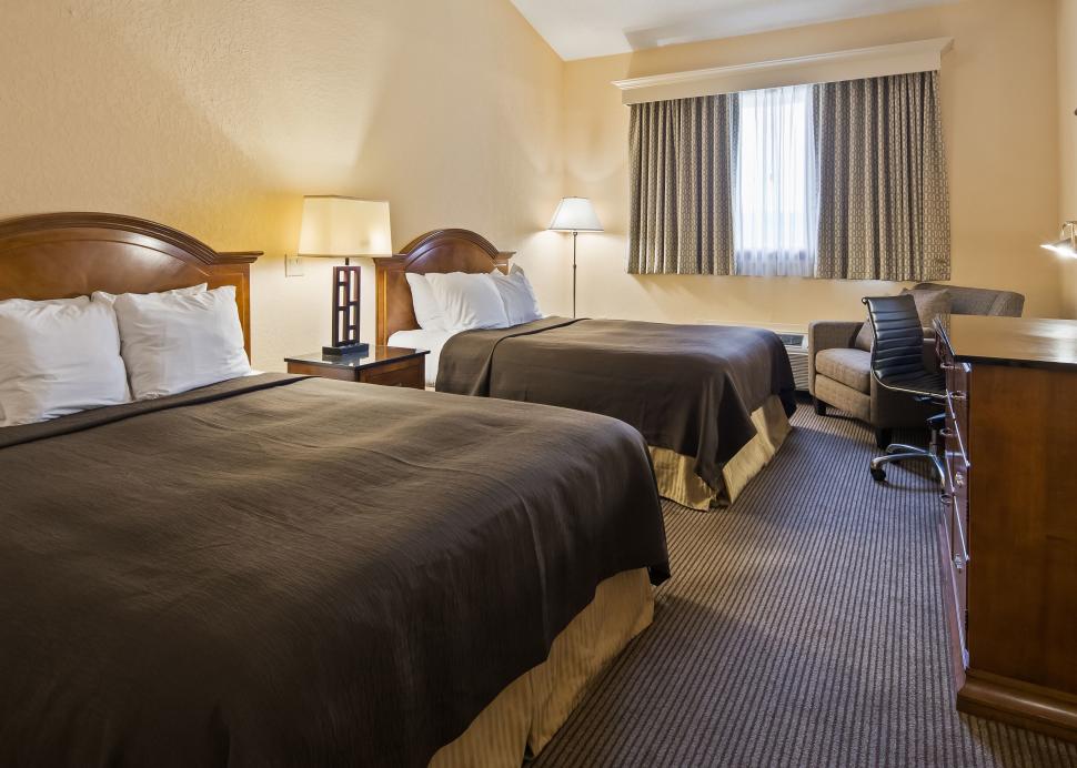 Two queen beds