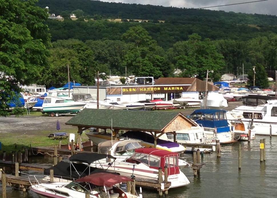 Marina and boat rentals on Seneca Lake
