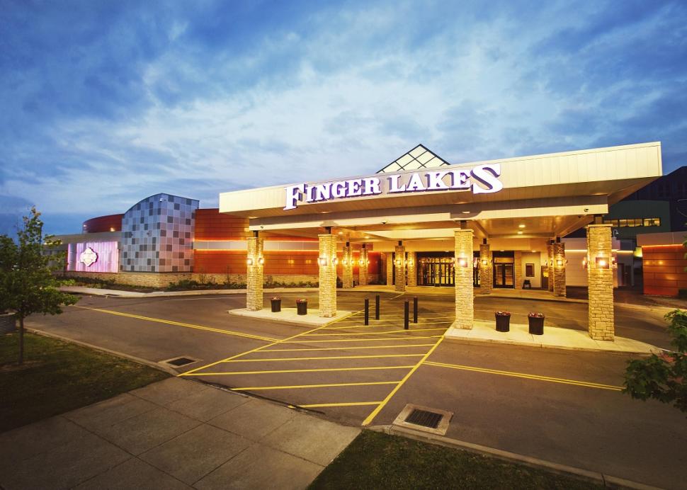 finger-lakes-gaming-and-racetrack-farmington-exterior