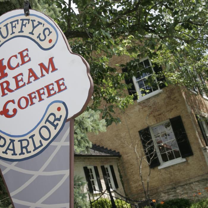 Scruffy's Ice Cream Parlor & Coffee Sign