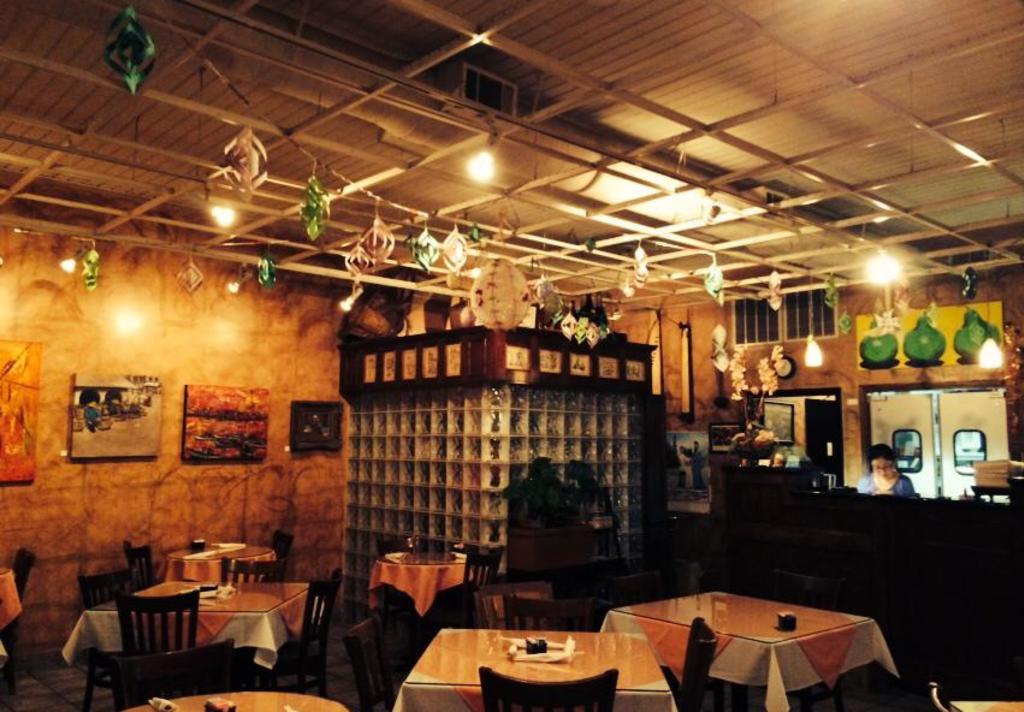 Miss Saigon Cafe
