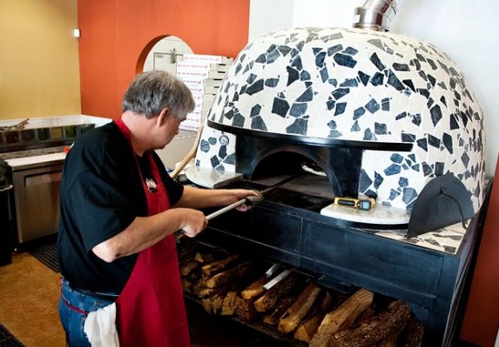 pizaros pizza