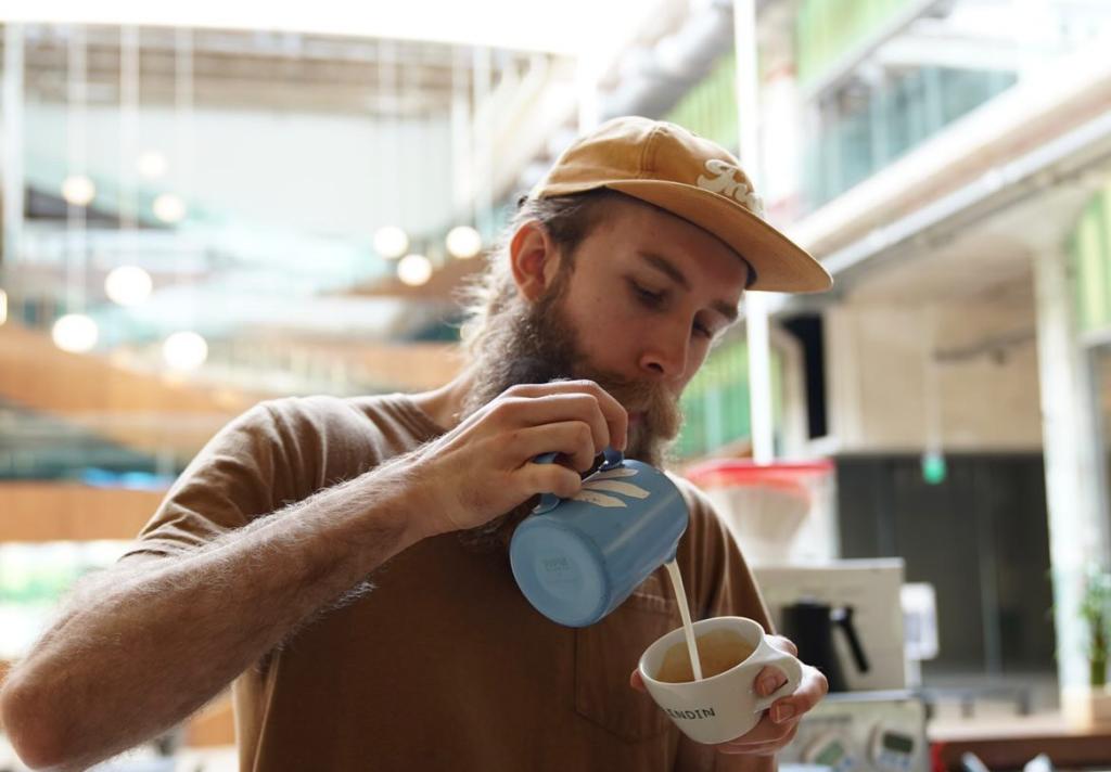 BlendIn Coffee 2