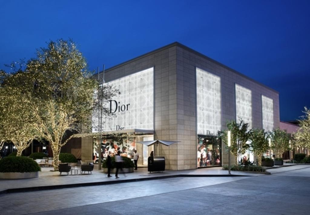 Dior at River Oaks District