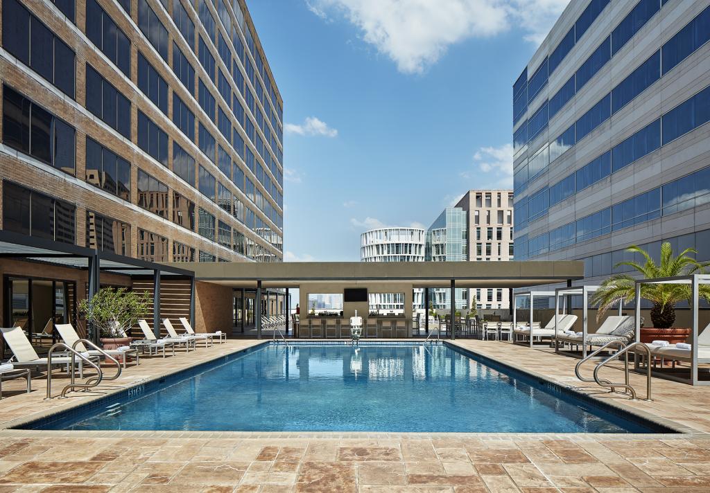 Hilton Houston Plaza