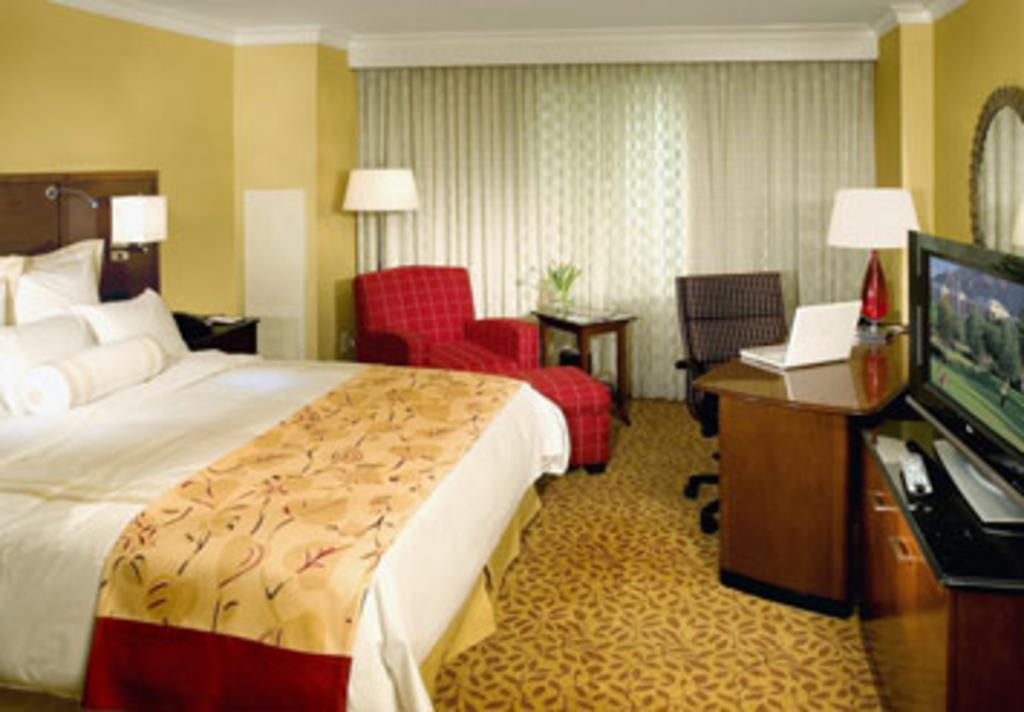 Houston Marriott Medical Center | Hotels in Houston, TX 77030
