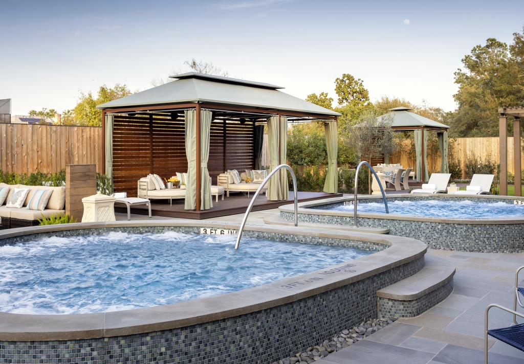 Outdoor Pools
