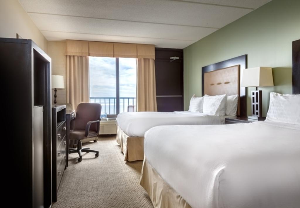 holiday inn 3
