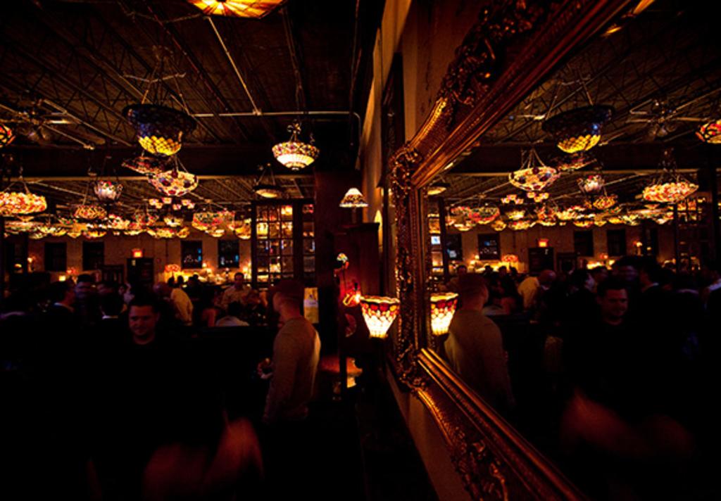 Nouveau Antique Art Bar