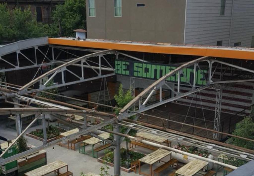 Pitch 25 Beer Park | Nightlife in Houston, TX