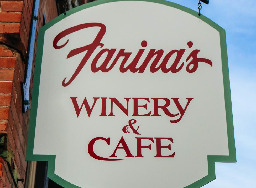 Farina's Winery and Cafe
