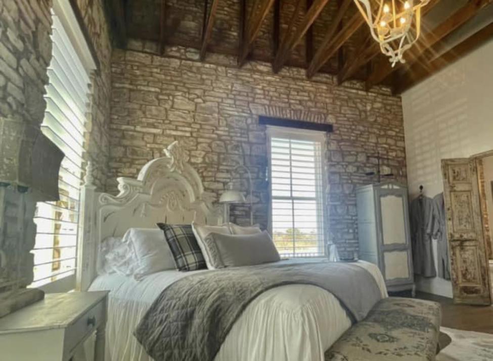 The Marylou Suite