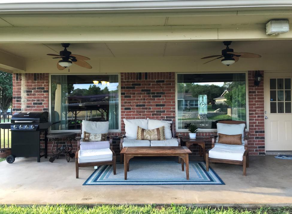 Lake Vista Cottage Porch