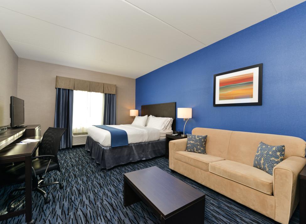 Standard King Room