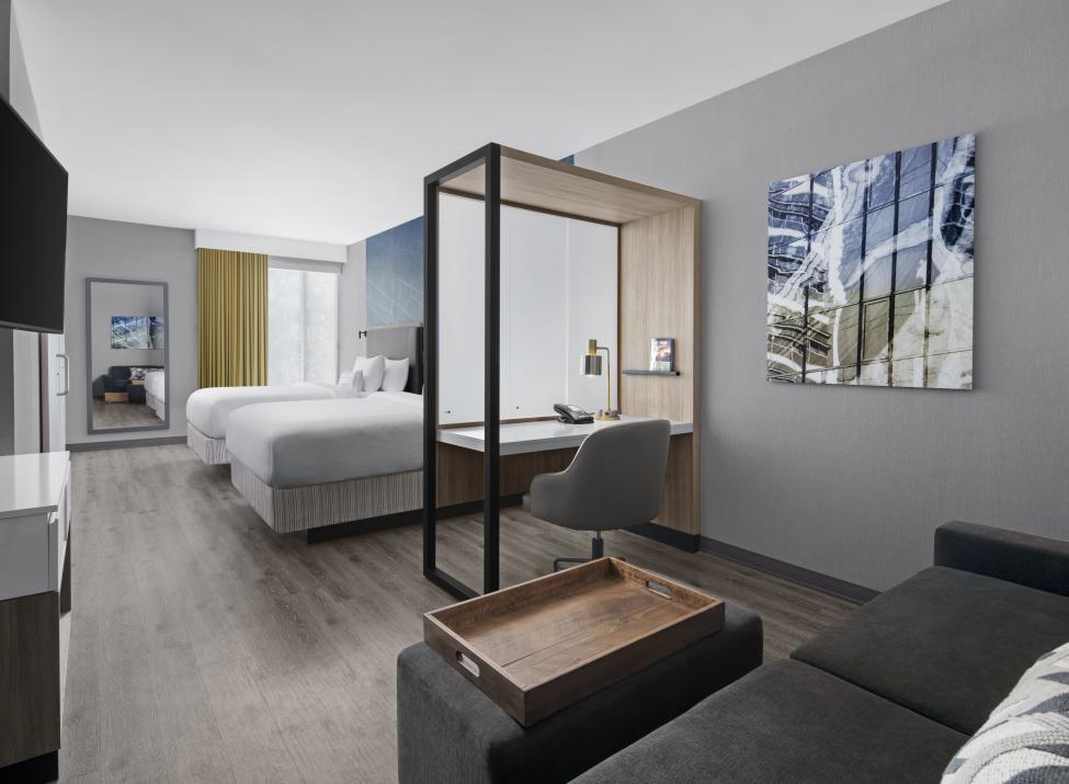 Double Queen Suite