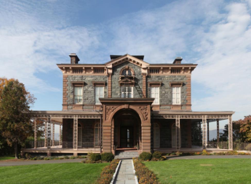 the james house mansion