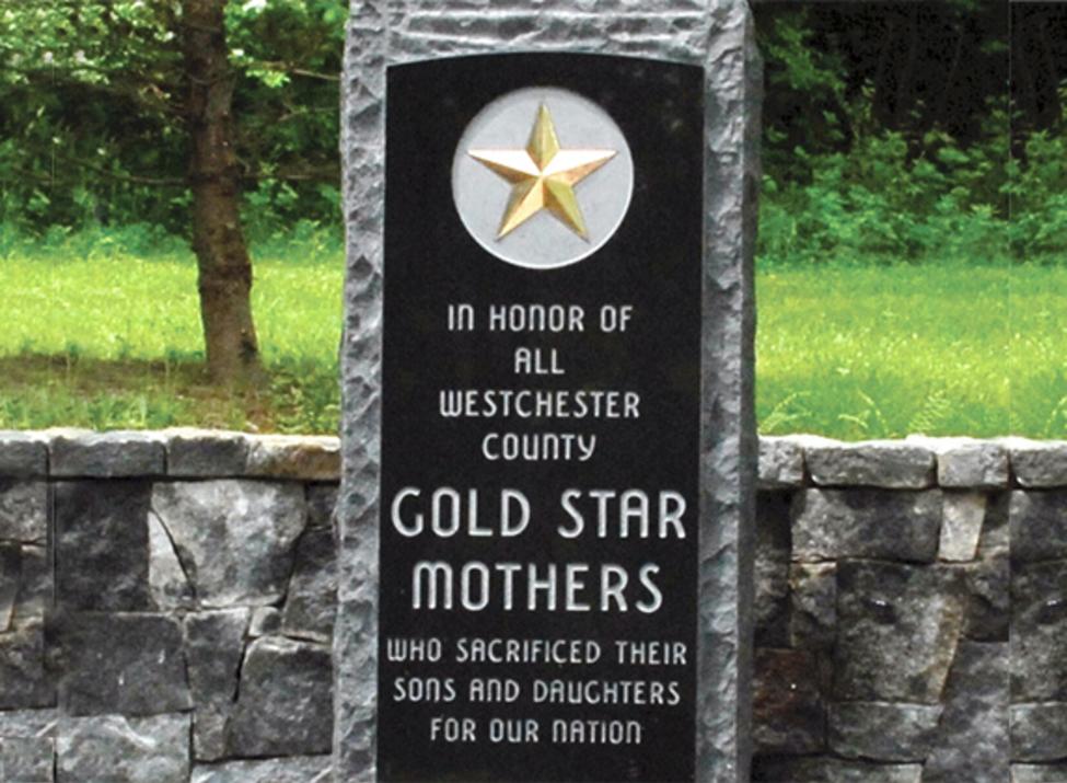golden star mother monument
