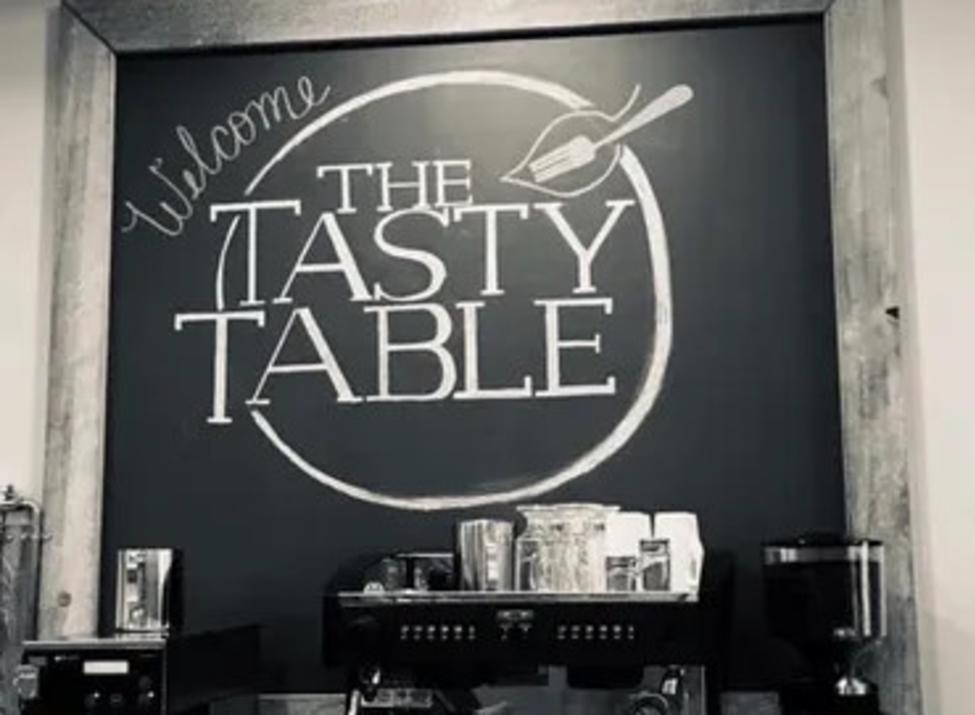 Tasty Table