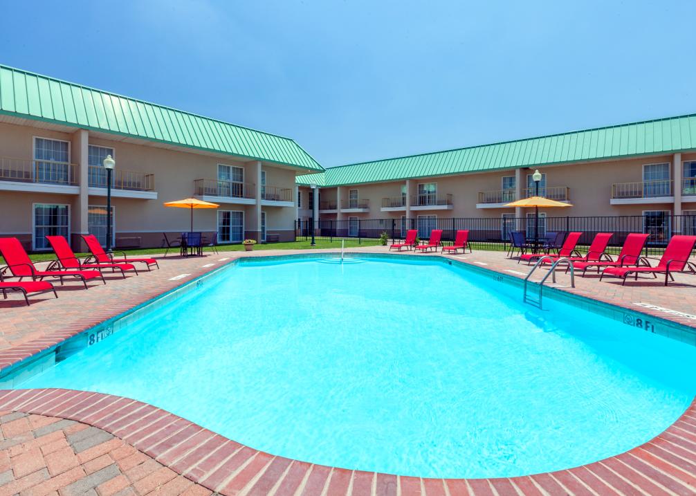 Outdoor Swimming Pool