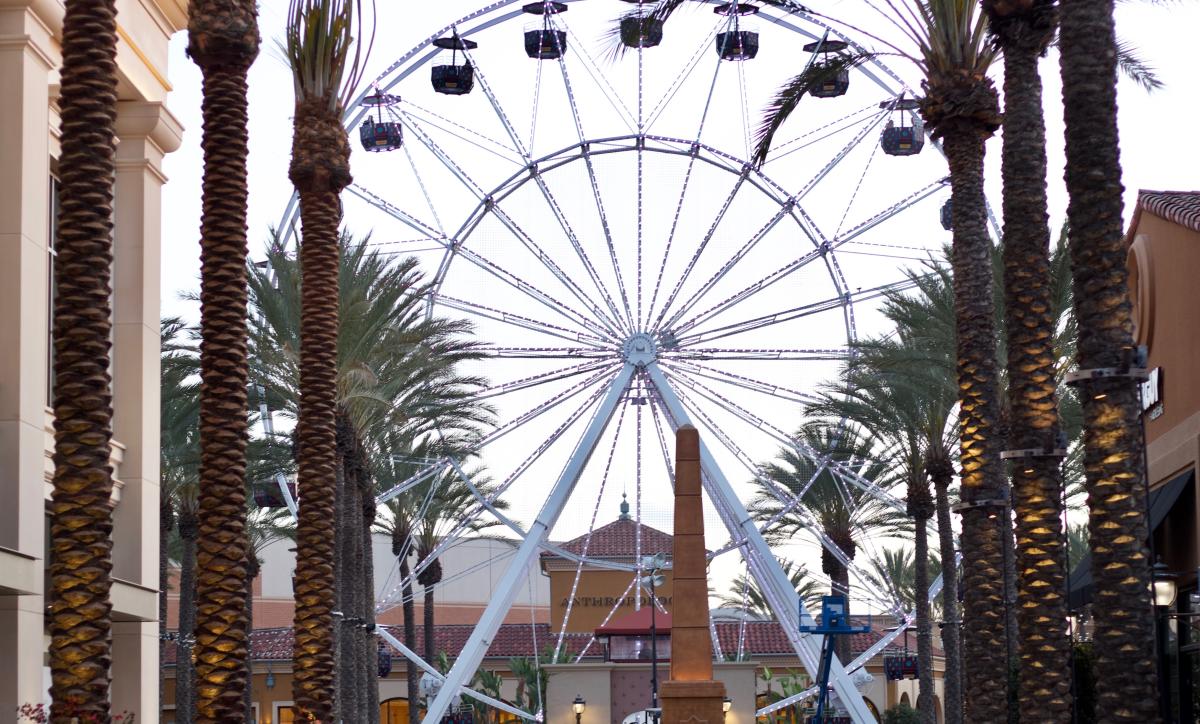 2018 Irvine Spectrum Center Ferris Wheel