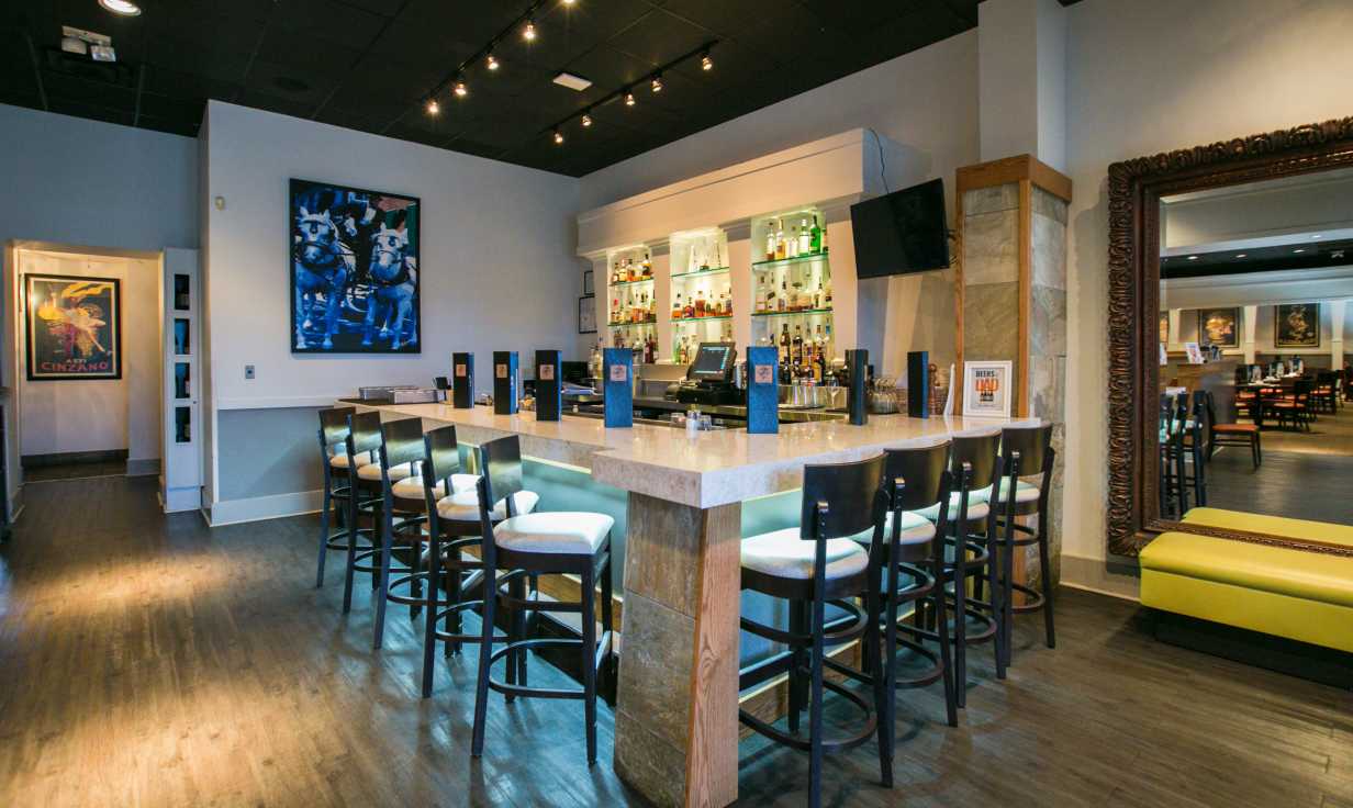 Zea Rotisserie & Bar Harvey