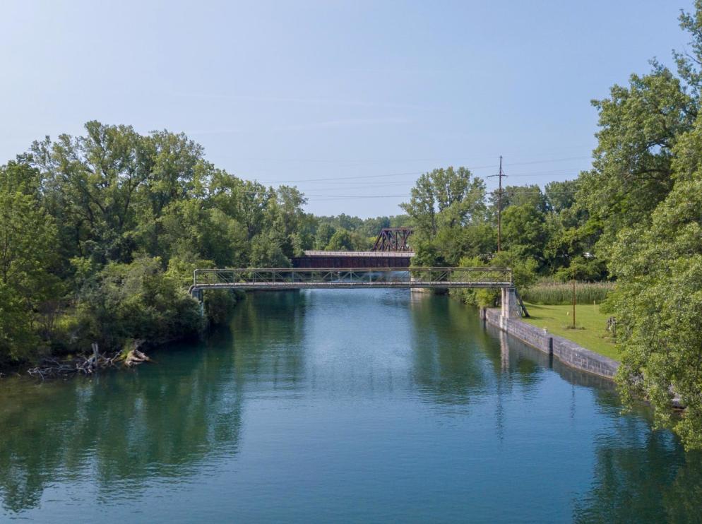 Riverside Retreat_2